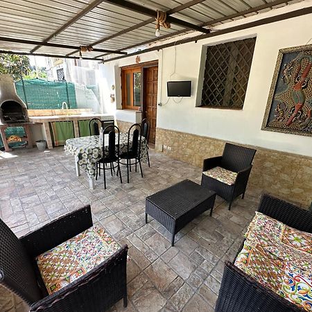 Cefalù Lascari House Екстериор снимка