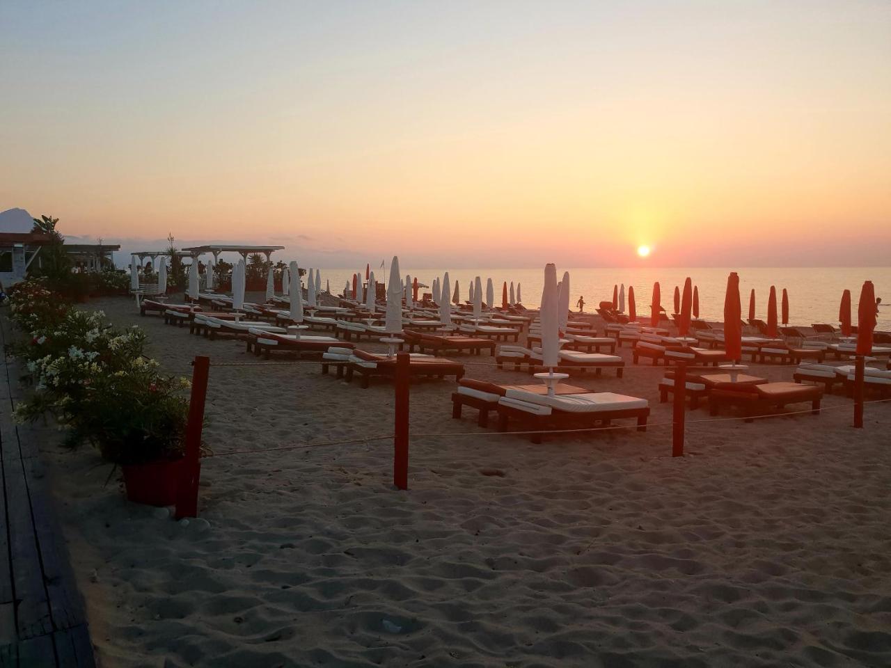 Cefalù Lascari House Екстериор снимка